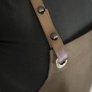 Delantal cuero chocolate